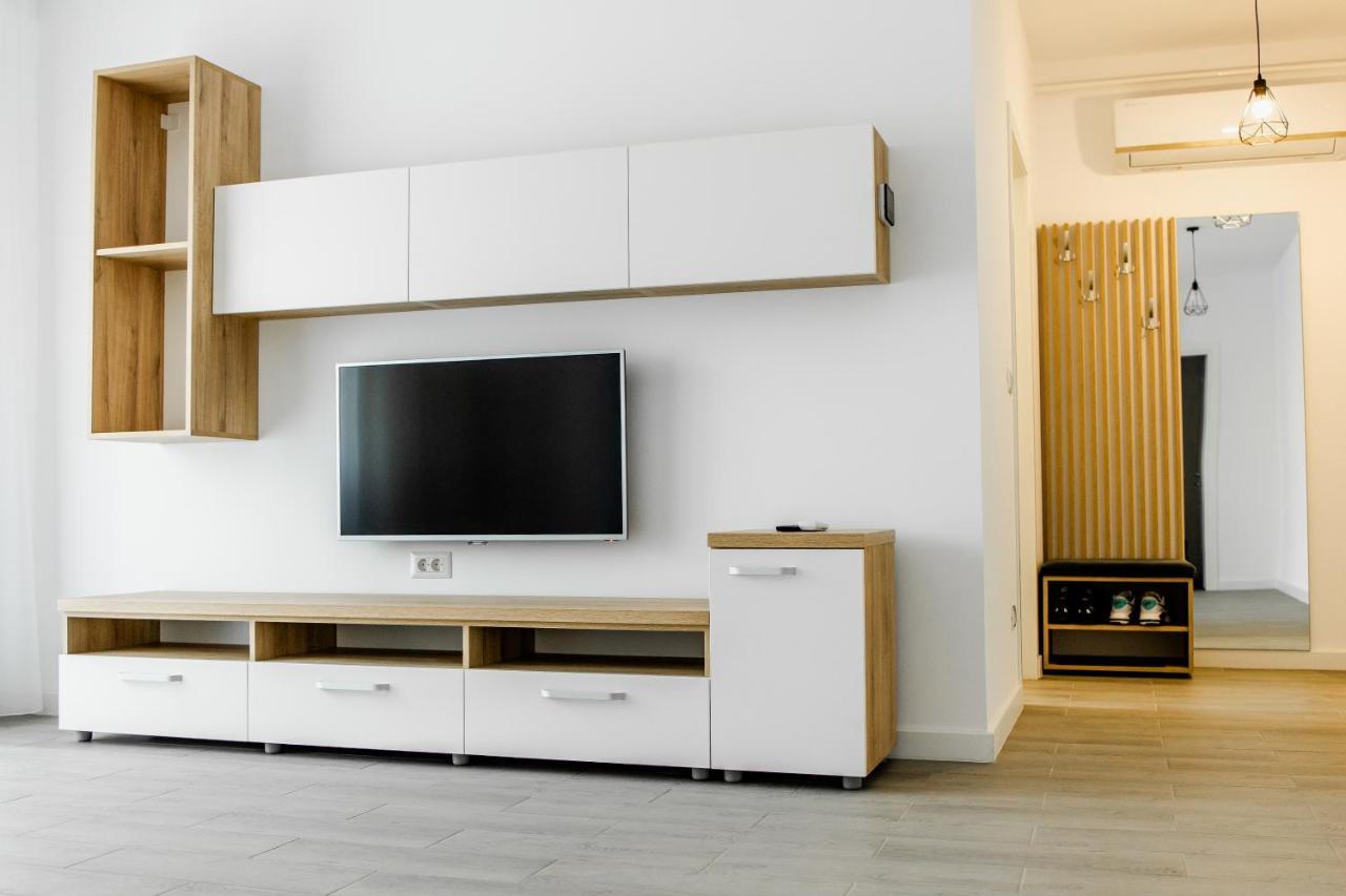 Samplus Central Apartment Крайова Екстер'єр фото